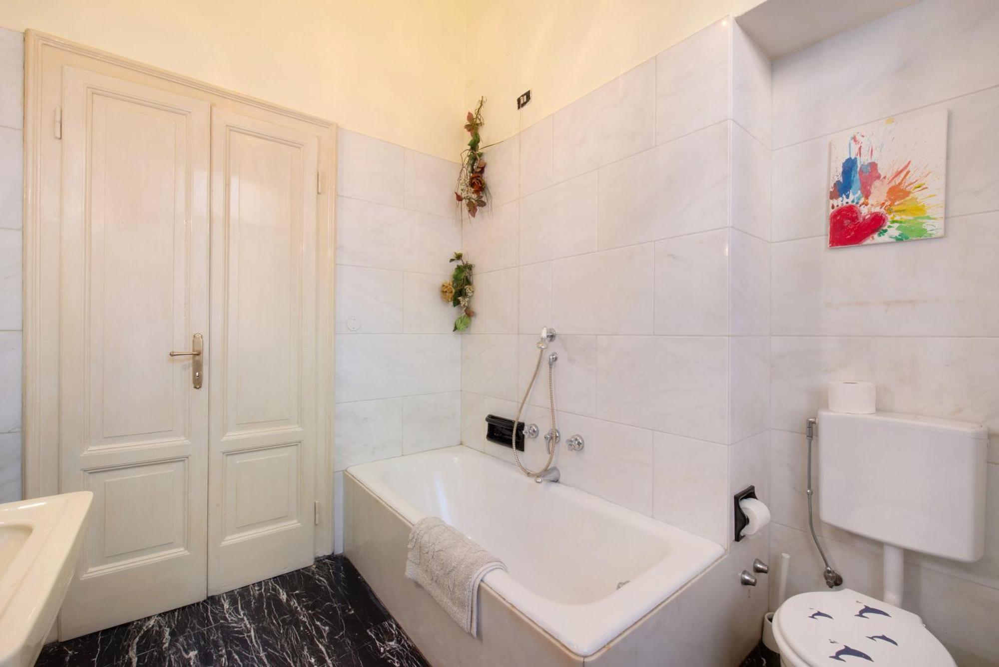 App Mughetto in Villa Marchello Brunate Esterno foto